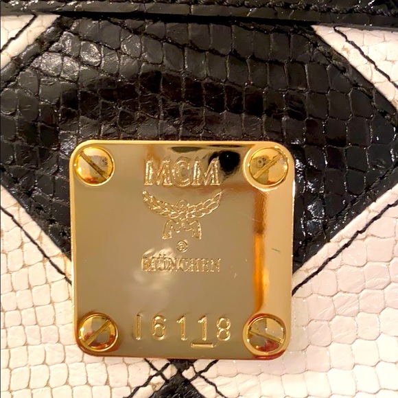 SOLD-MCM Designer Purse Bag Limited Edition Black & White Marquis Satchel Rare - Picture 2 of 16
